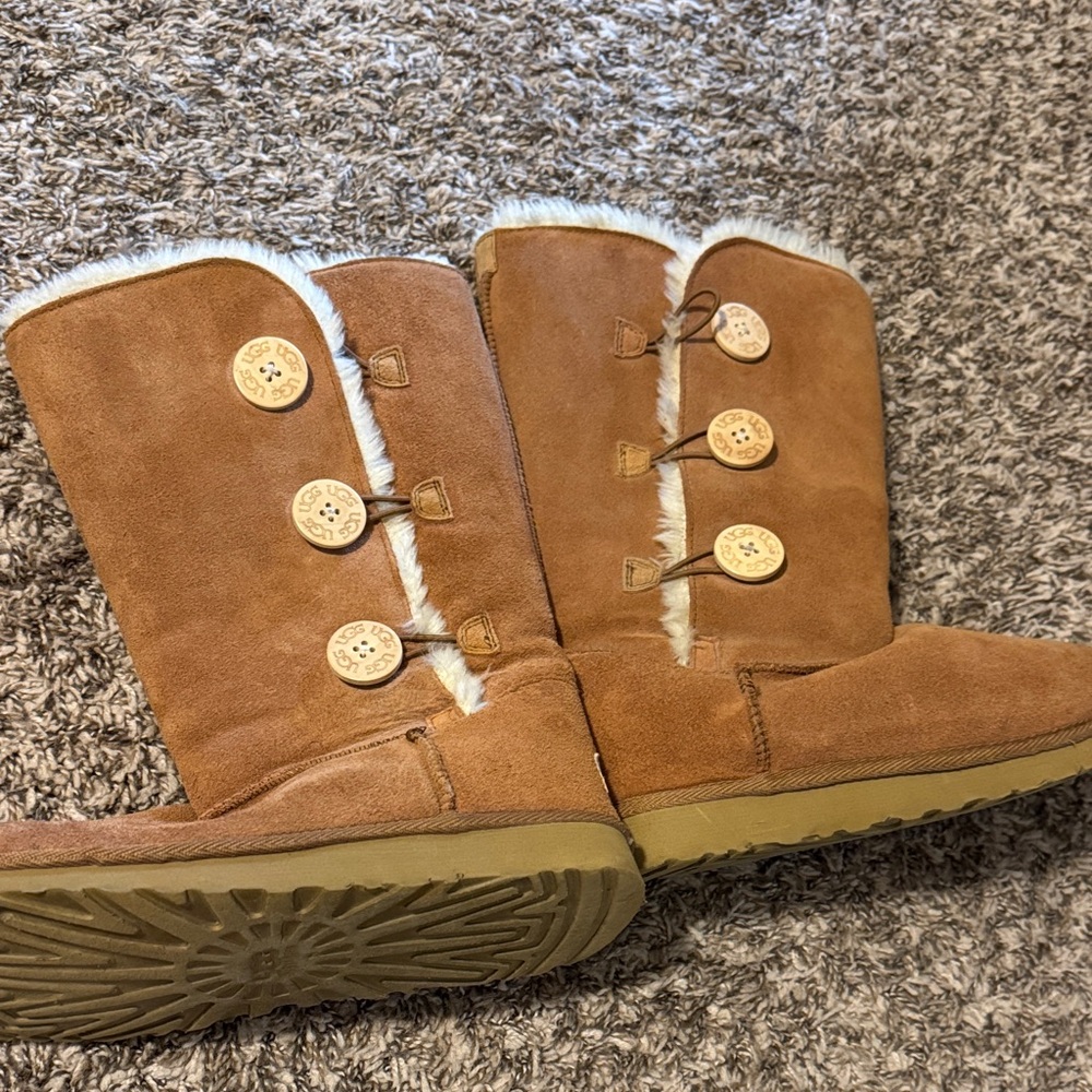 UGG Chestnut Button-Accent Winter Boots - image 1